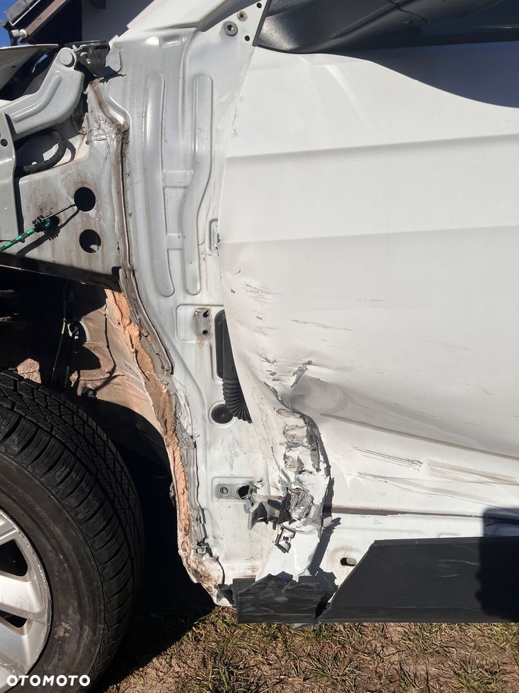 Volkswagen T-Cross 1.0 TSI OPF ACTIVE - 9