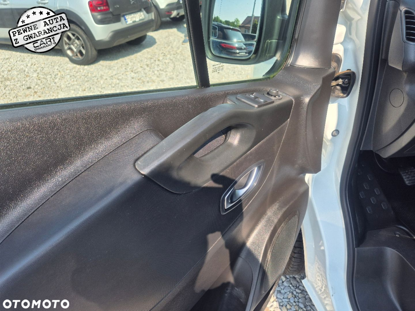 Renault TRAFIC - 9