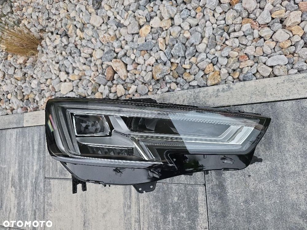 AUDI A4 S4 B9 8W0 8W Lampa prawa przód Full Led Dynamic 8W0941034 2017 - 6