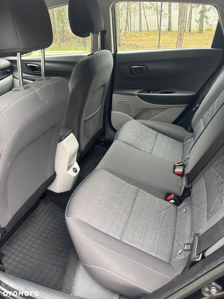 Hyundai Bayon 1.0 T-GDI Connect & Go - 17