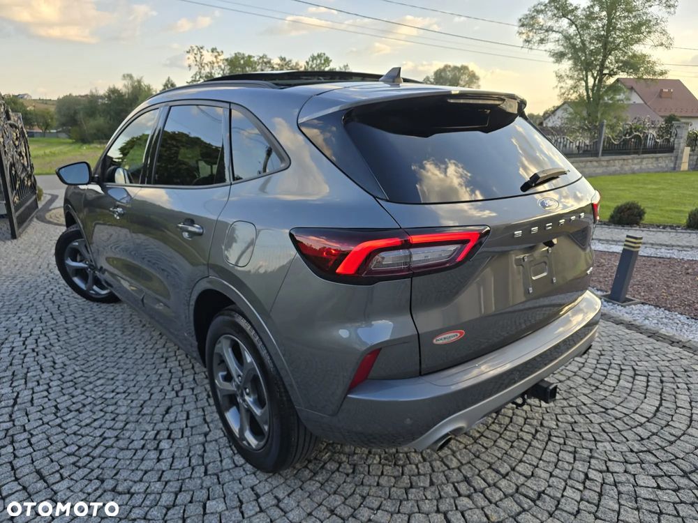 Ford Kuga - 18