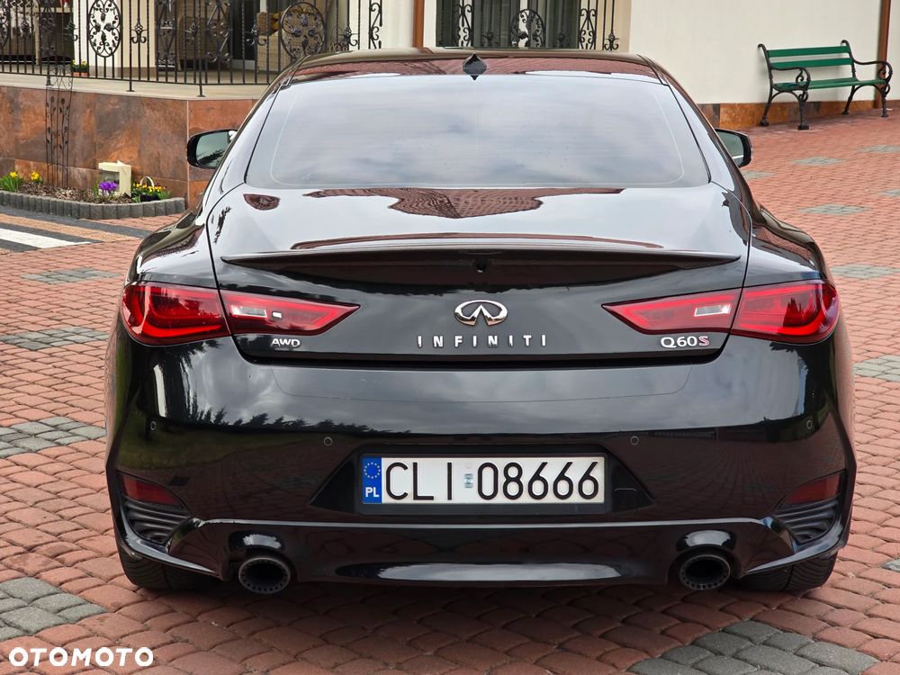 Infiniti Q60 - 6