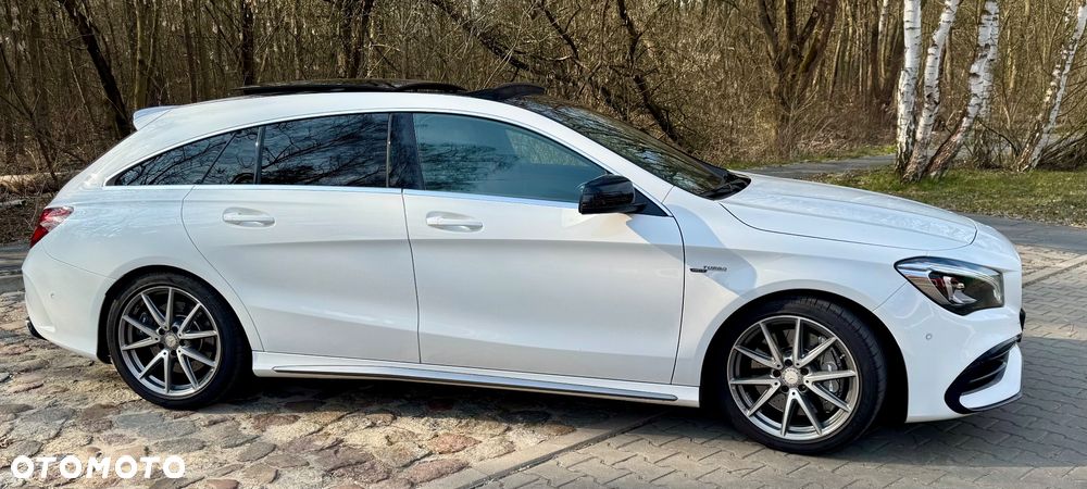 Mercedes-Benz CLA AMG 45 4-Matic - 11