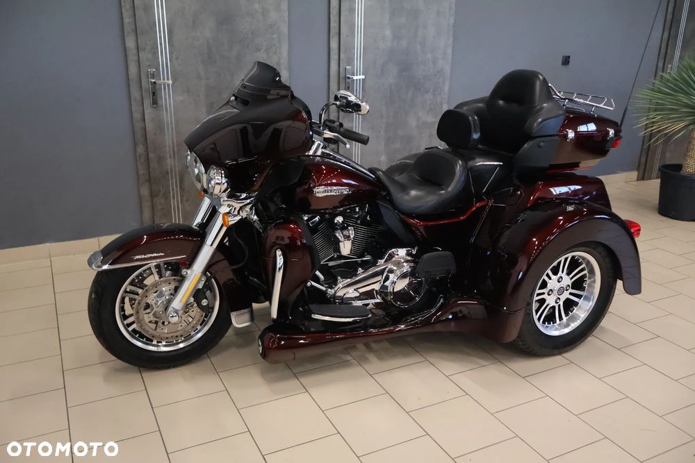 Harley-Davidson Touring Electra Glide - 22