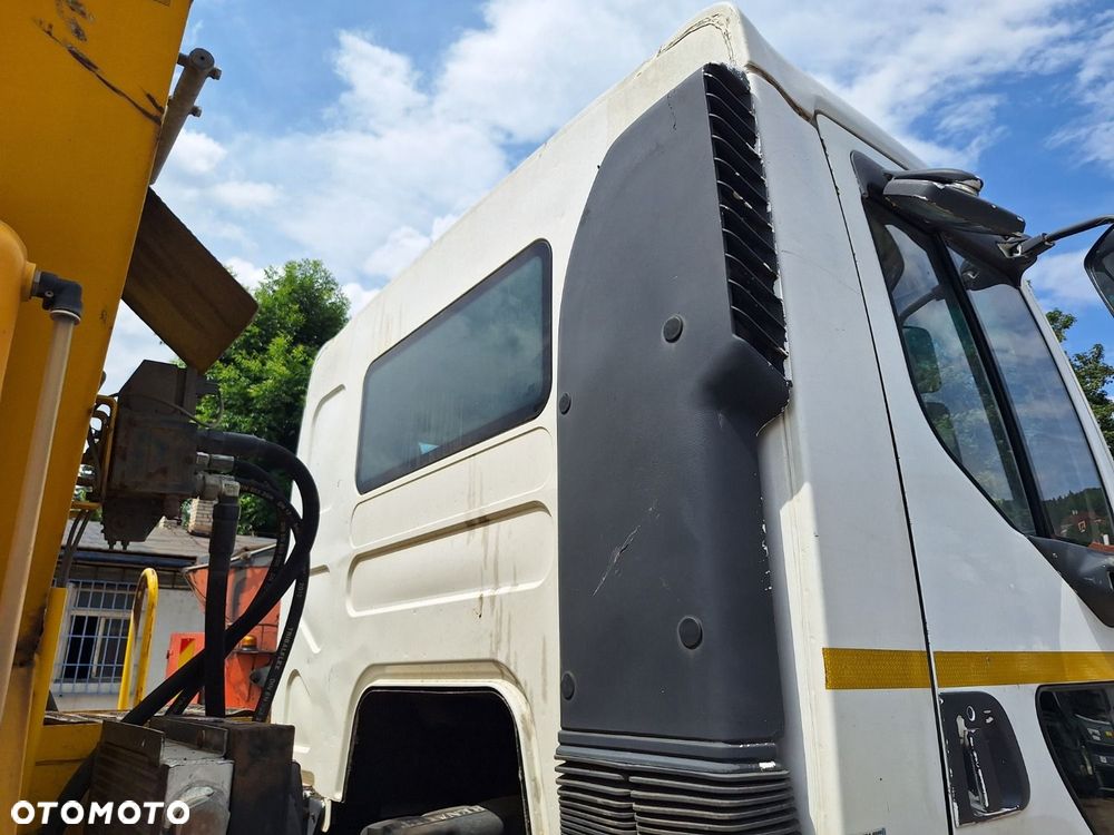 Renault 270.18 4X2 - 34