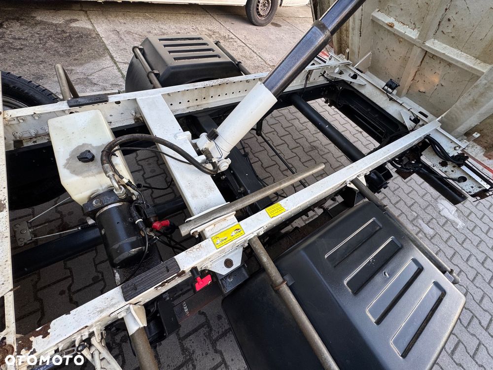 Iveco DAILY 35C16 WYWROTKA DOKA HDS! Kiper KAMERA NAWIGACJA KLIMA TEMPOMAT HAK na 3.5t - 28