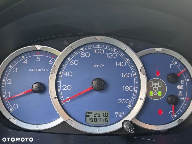 Mitsubishi L200 Pick Up 4x4 DPF Intense Club Cab - 11