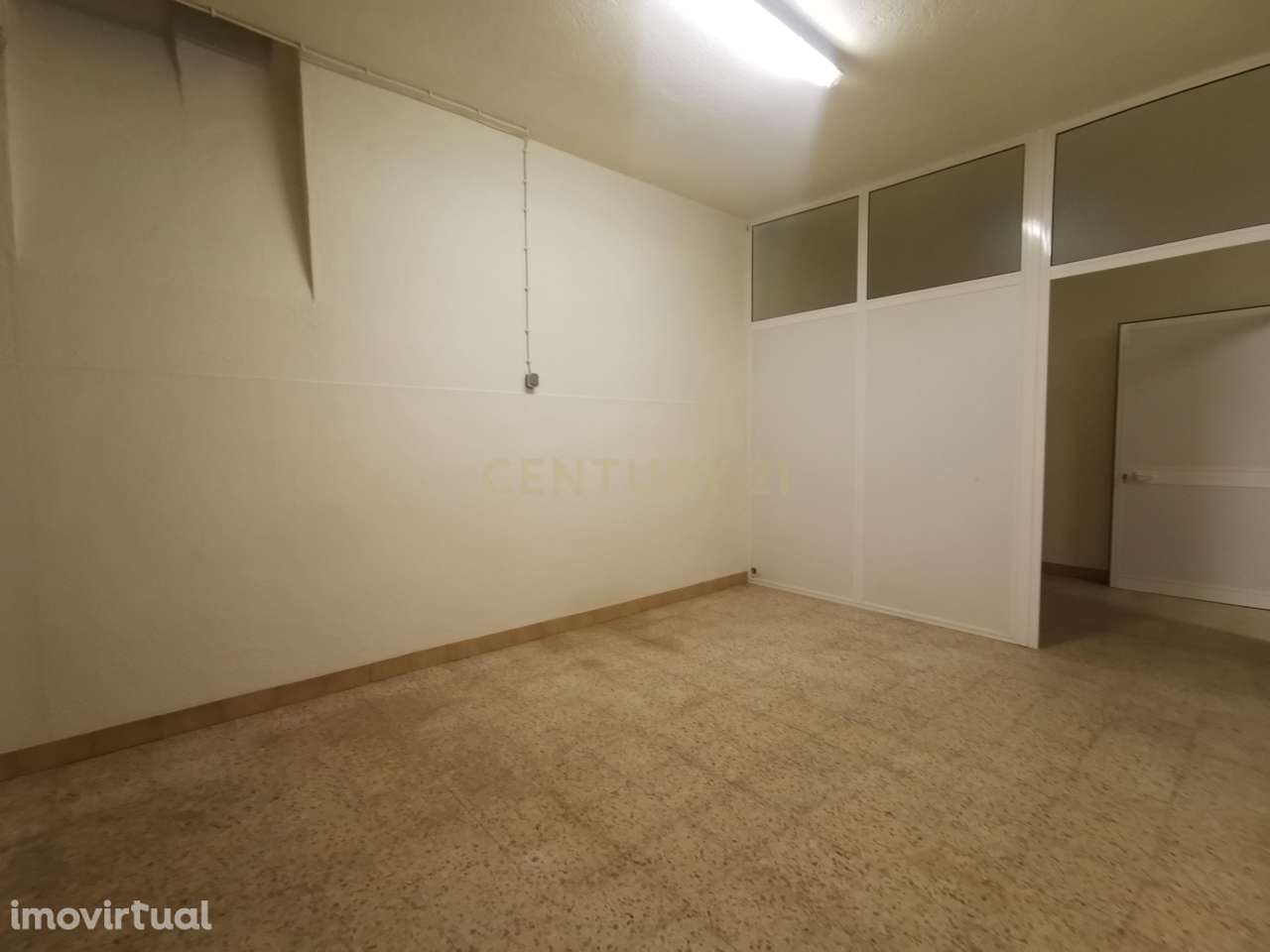 Armazém Póvoa de Santo Adrião - Odivelas - Grande imagem: 5/16