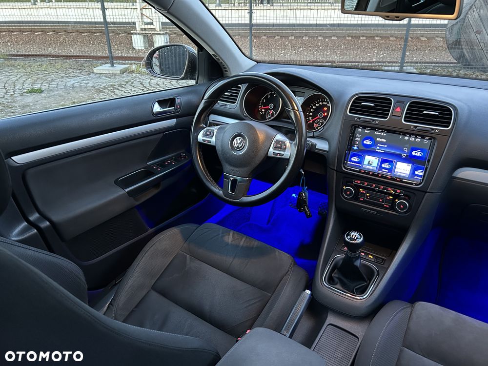 Volkswagen Golf 1.4 TSI Highline - 9