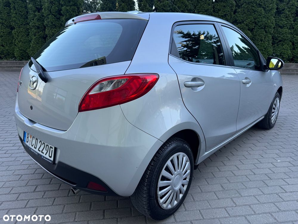 Mazda 2 1.5 Trend & Fun - 15