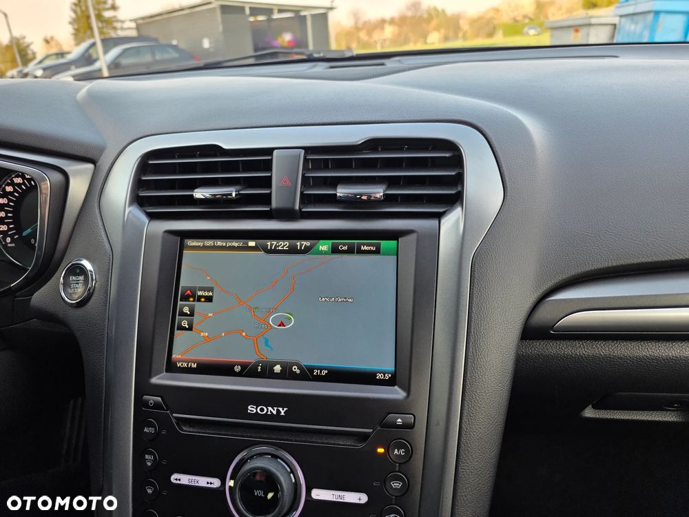 Ford Mondeo 2.0 TDCi Titanium - 19