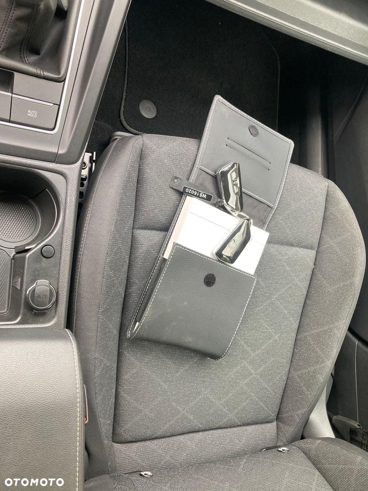 Volkswagen Golf 1.0 TSI OPF - 8