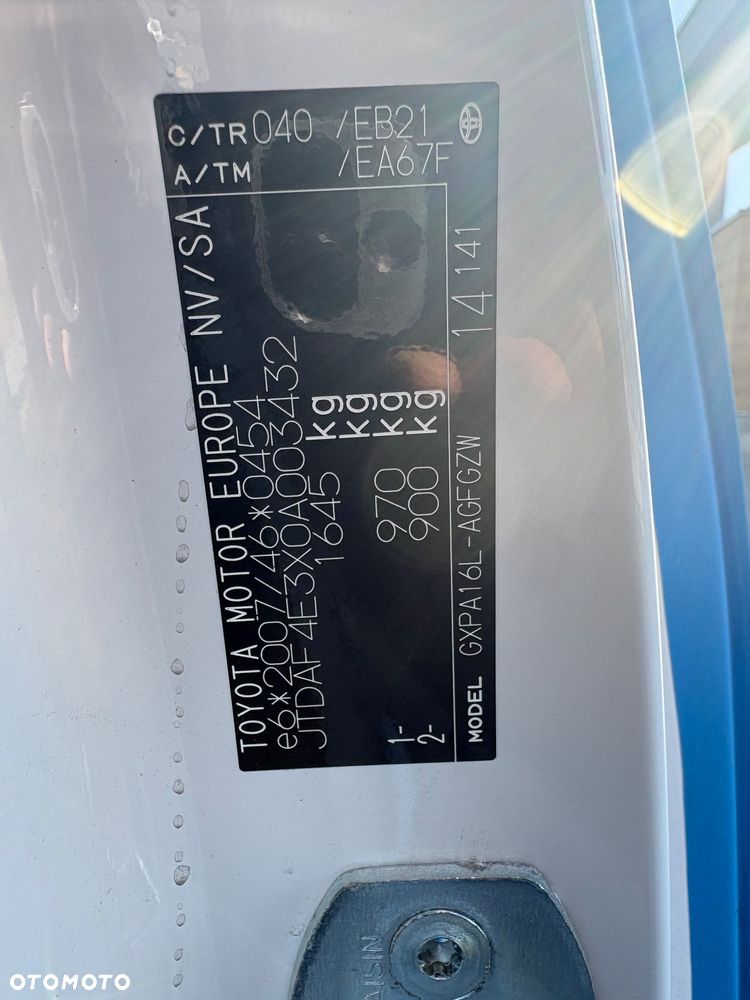 Toyota Yaris - 20