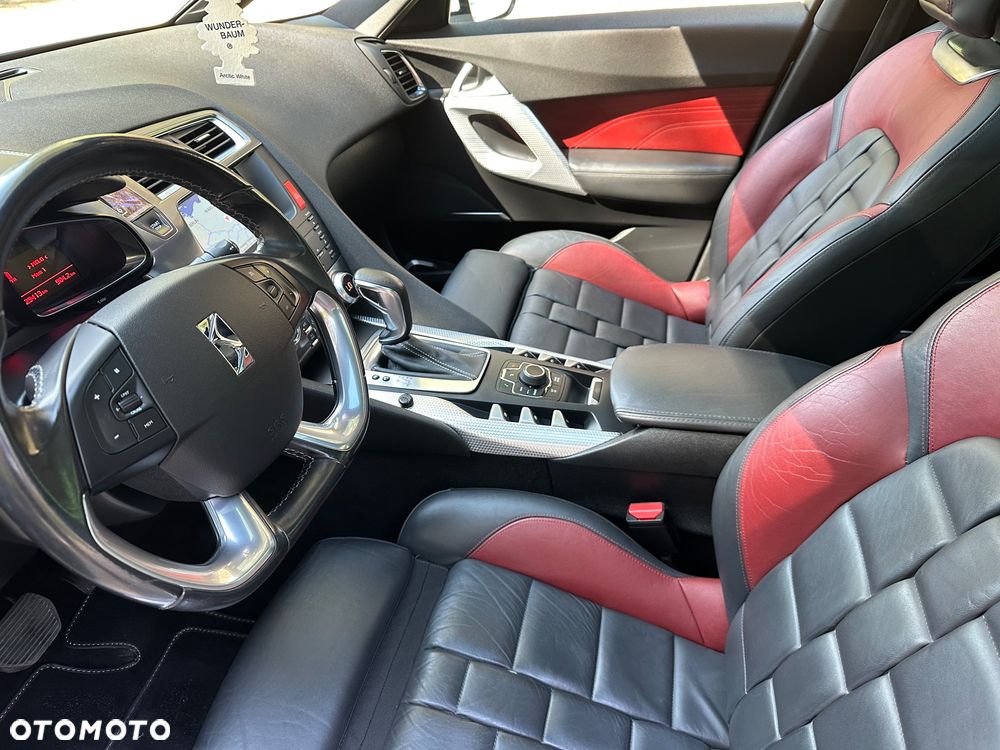 Citroën DS5 THP 155 SoChic - 18