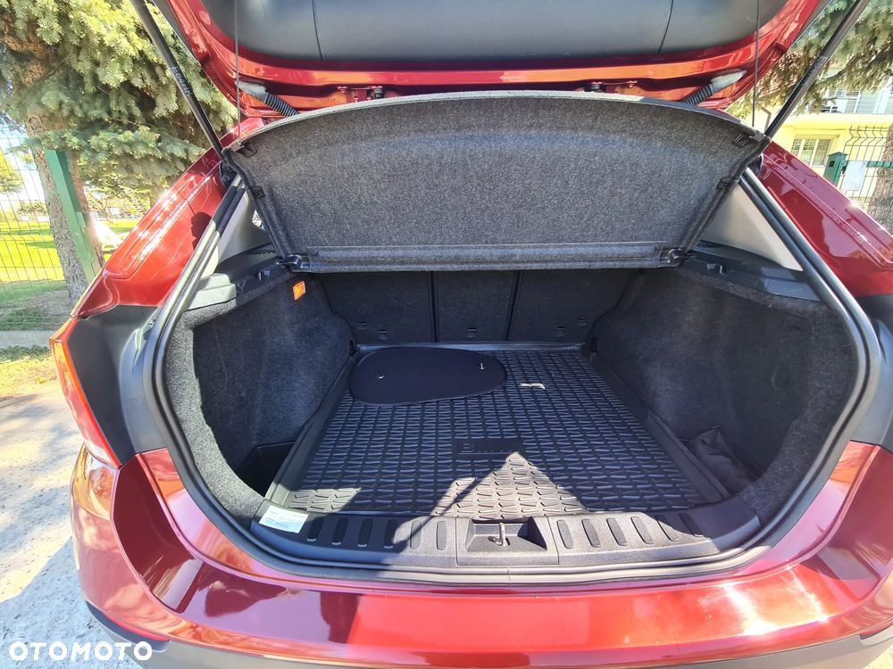 BMW X1 sDrive18i - 18