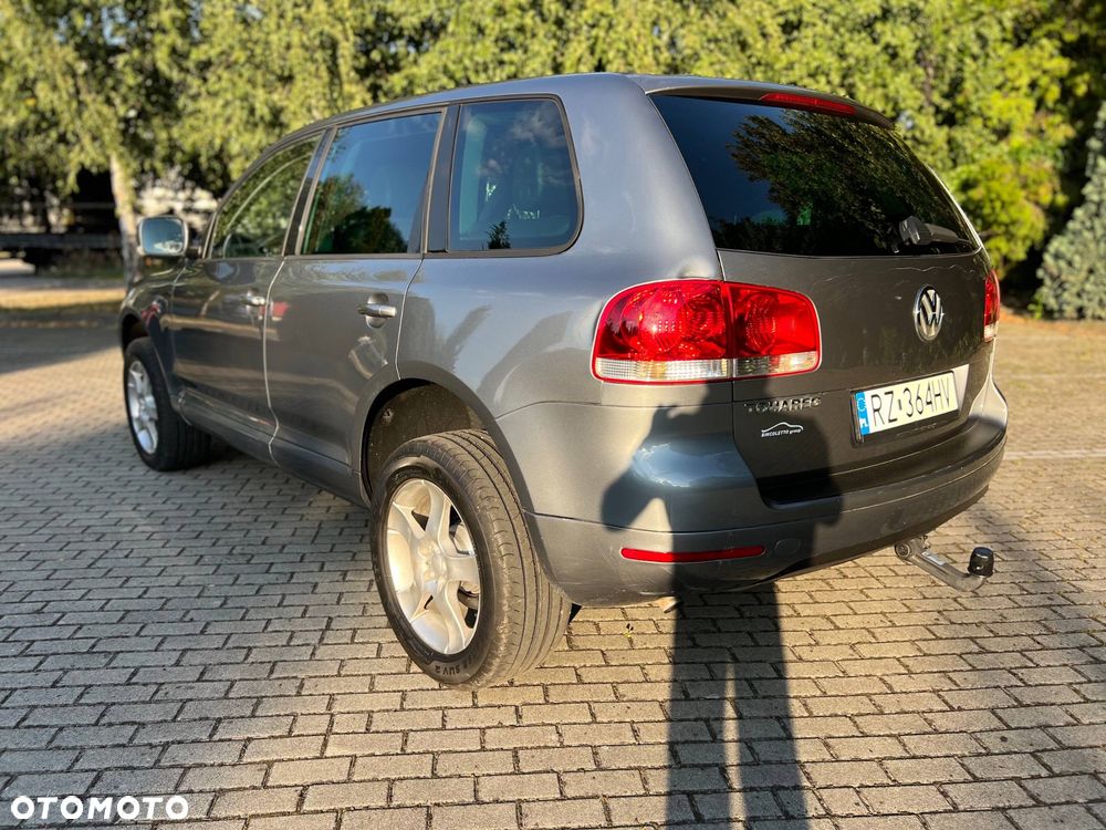 Volkswagen Touareg 2.5 R5 TDI - 4