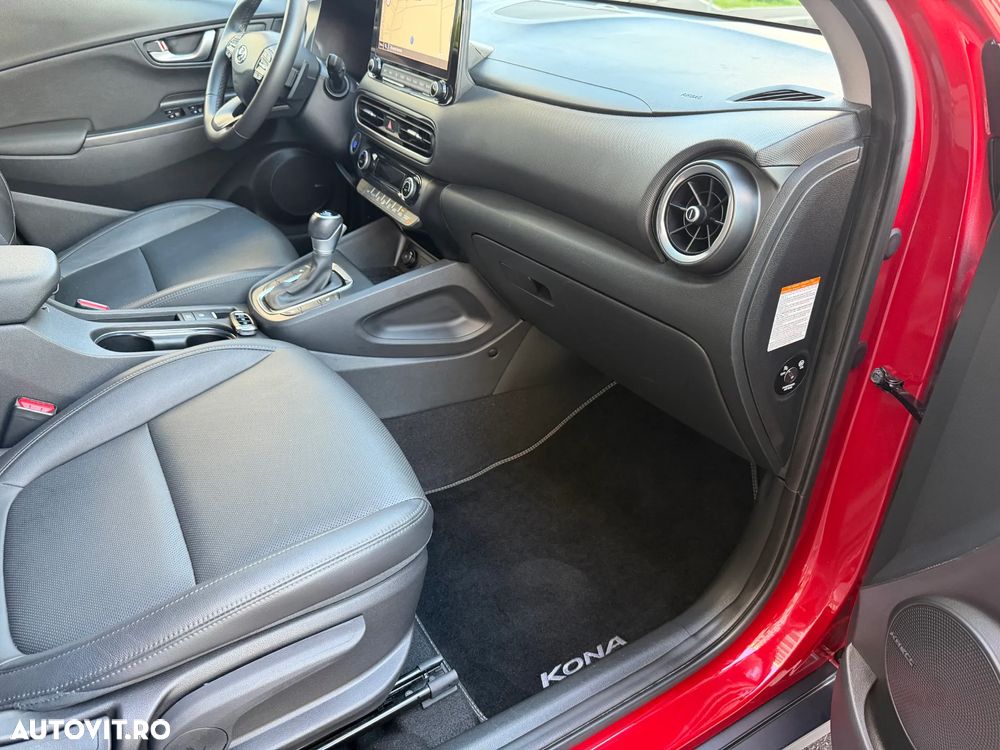 Hyundai KONA - 31