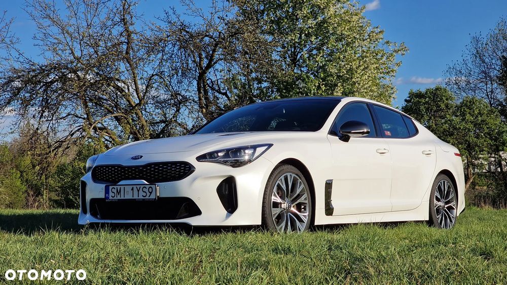 Kia Stinger 2.0 T-GDI GT Line - 1