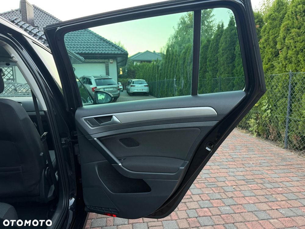 Volkswagen Golf 1.4 TSI BMT Highline - 13