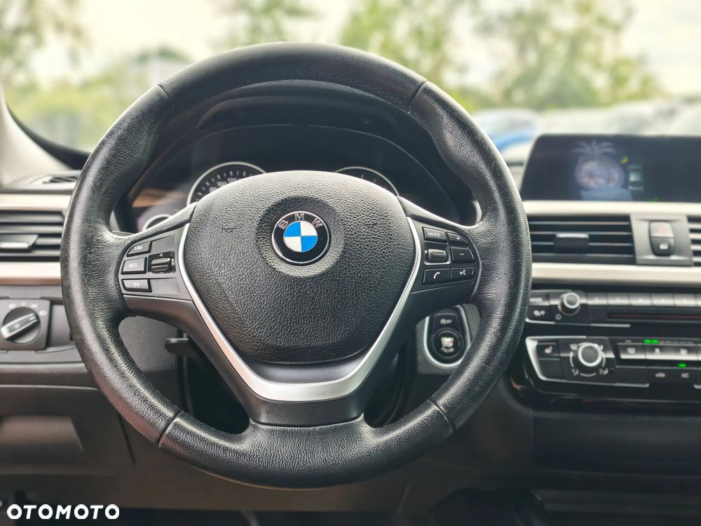 BMW 3GT 318d Business Edition - 21