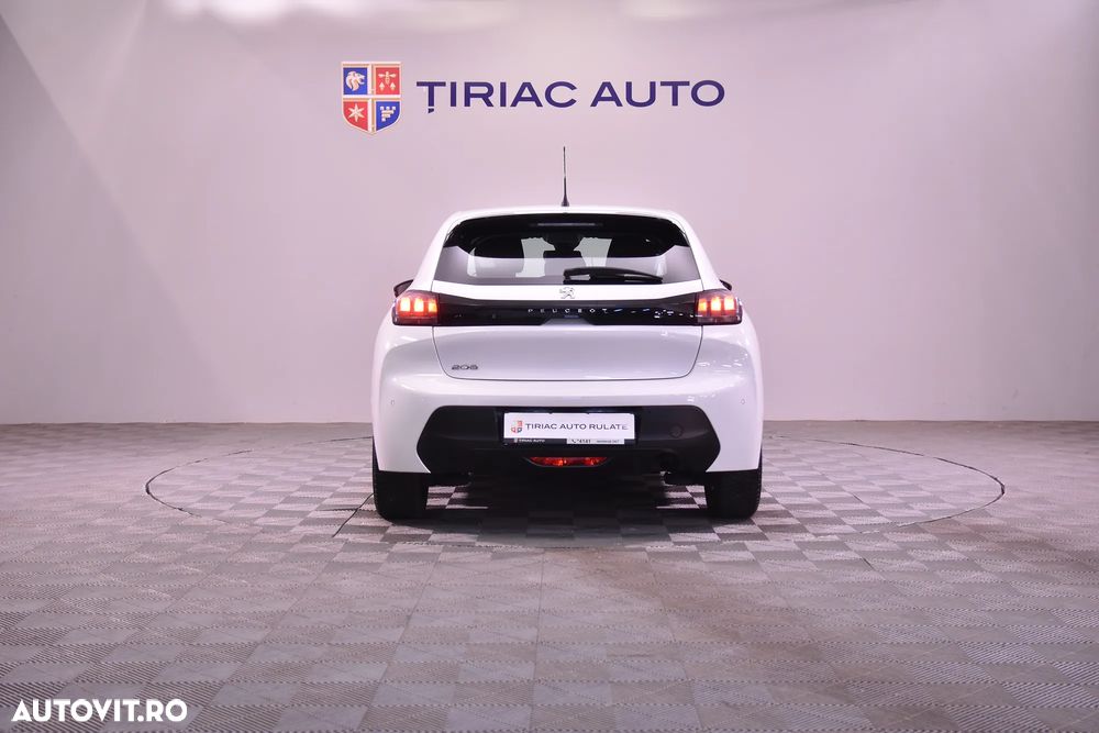 Peugeot 208 1.2 L PureTech STT Active - 5