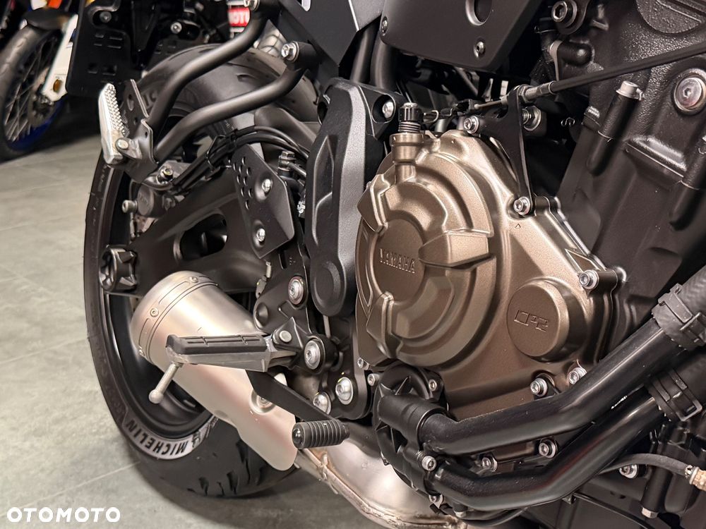 Yamaha XSR - 21