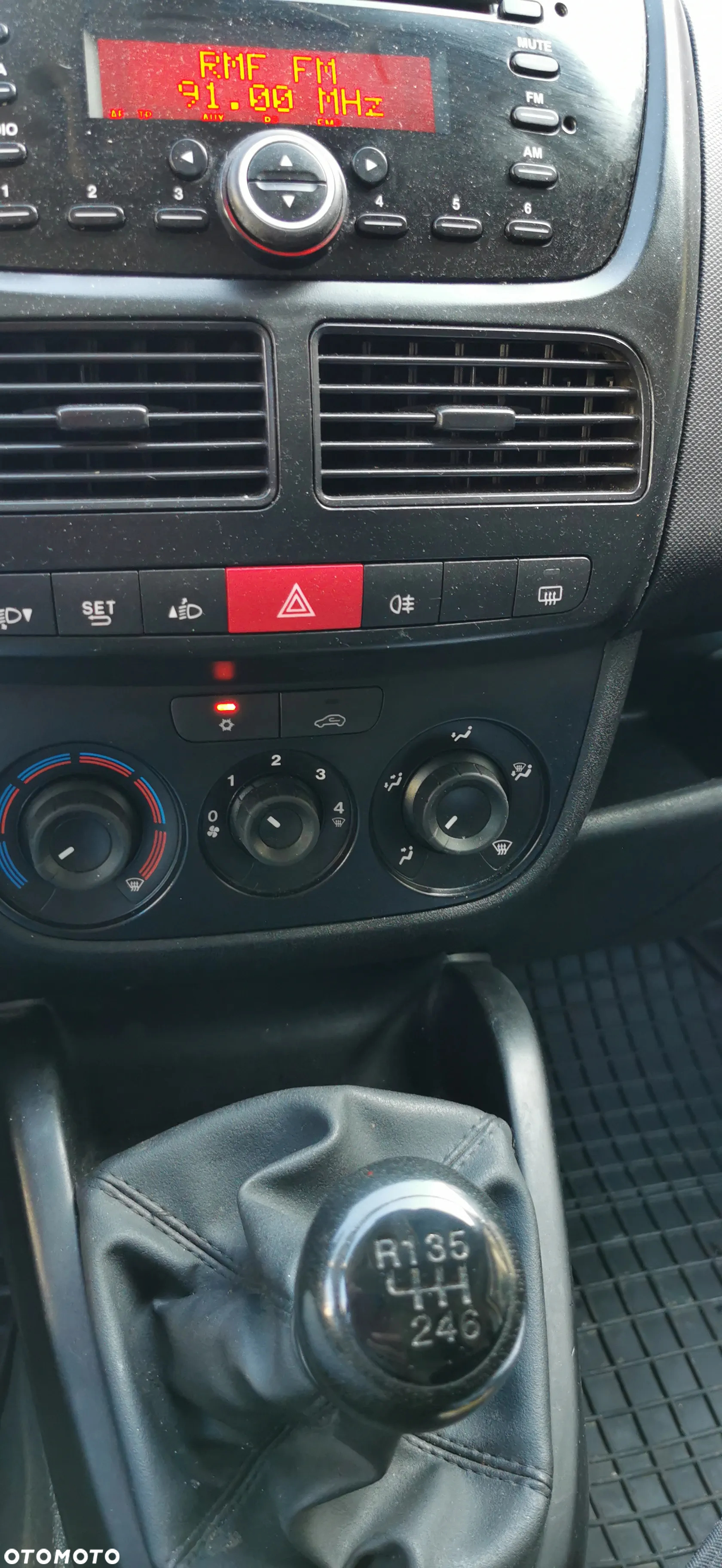 Opel Combo - 17