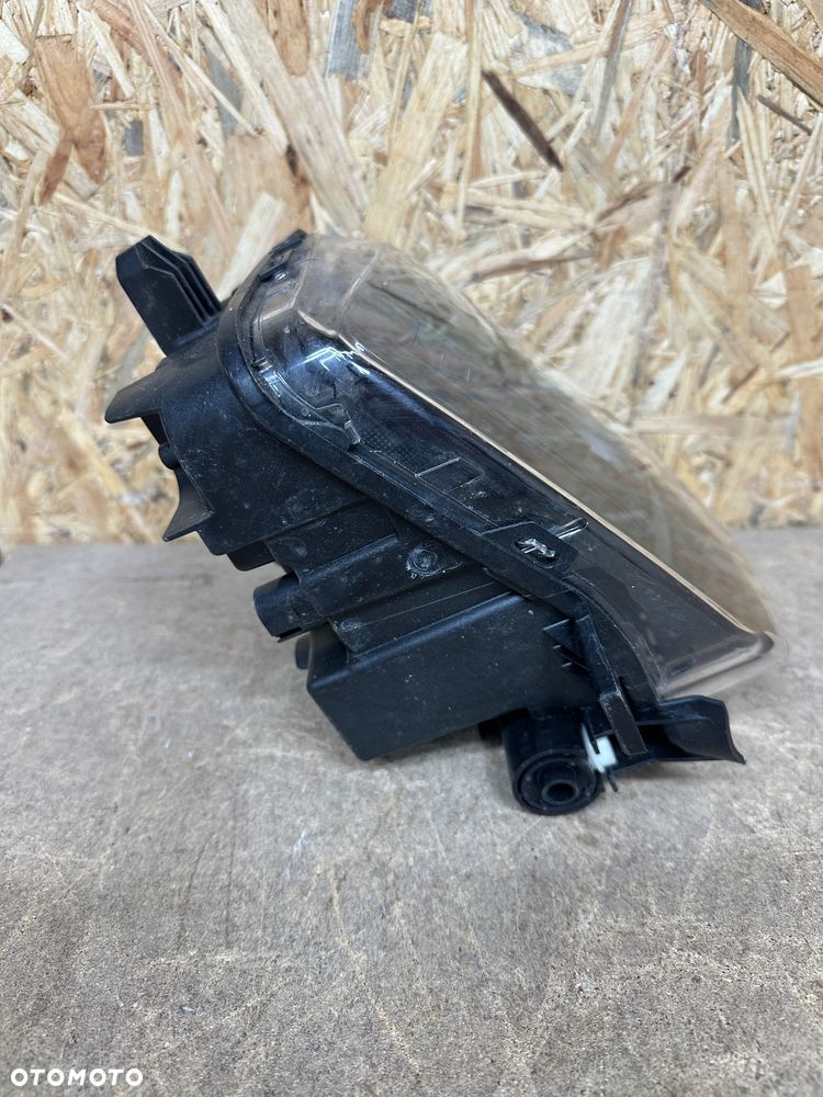 VW T-CROSS 2GM HALOGEN PRAWY 2GM941662B - 5