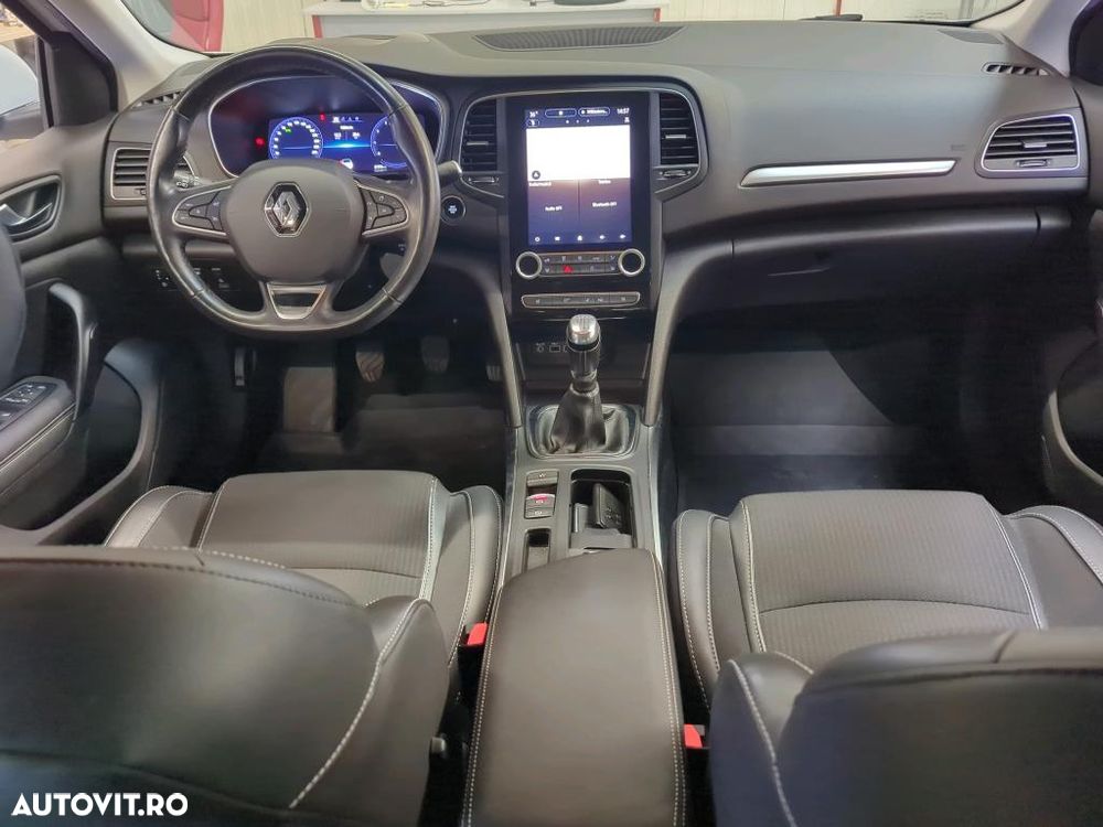Renault Megane - 10