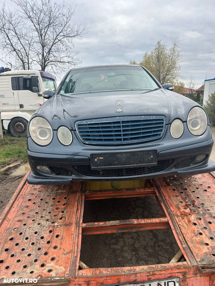 Dezmembrez Mercedes - 3