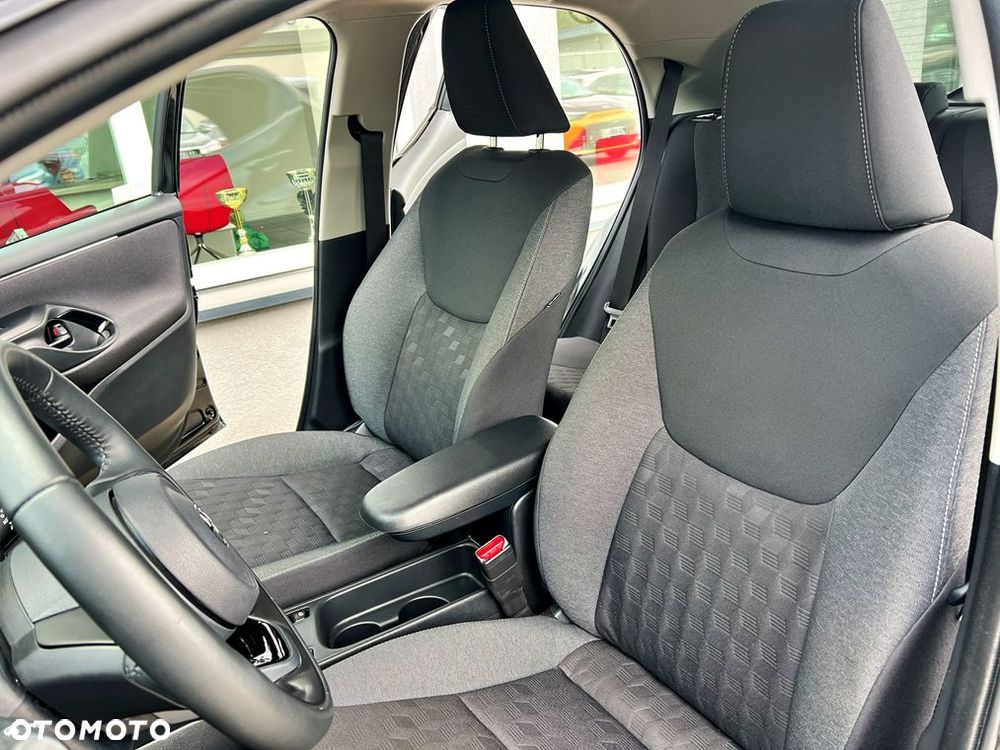 Toyota Yaris Hybrid 1.5 Style - 14