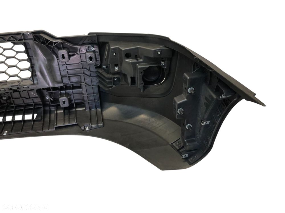 IVECO DAILY 6 VI City 2014-2018 Zderzak przód przedni CZARNY - 9