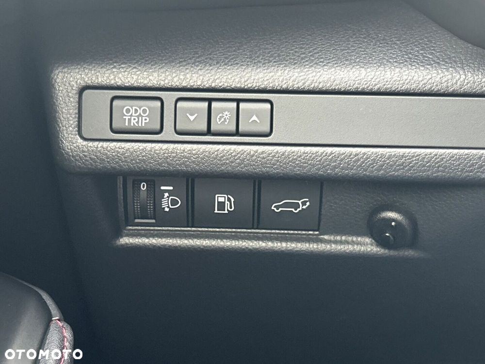Lexus LBX 1.5 Hybrid Emotion - 27