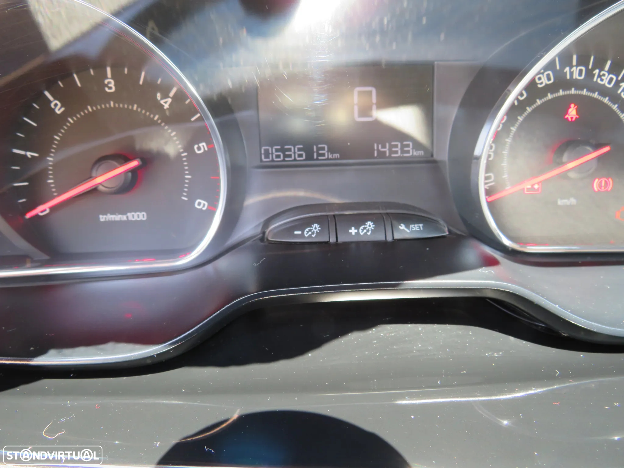 Peugeot 208 1.4 HDi - 2