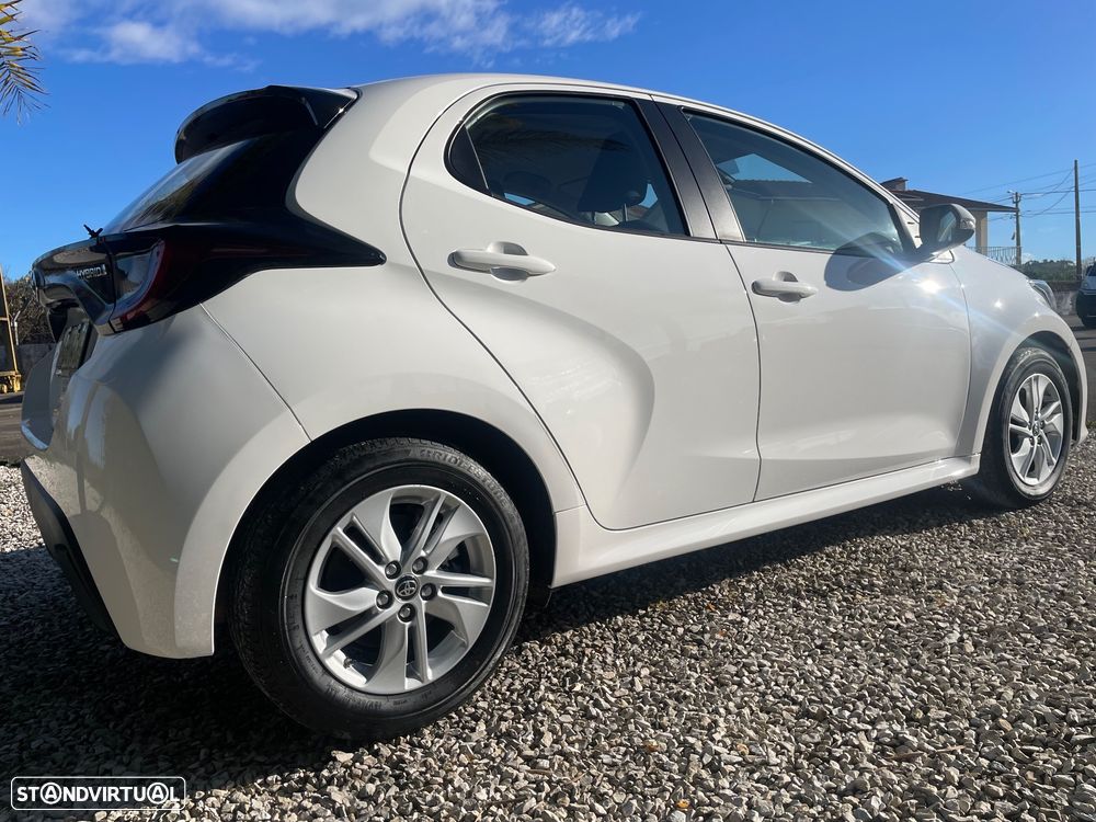 Toyota Yaris 1.5 HDF Comfort - 4