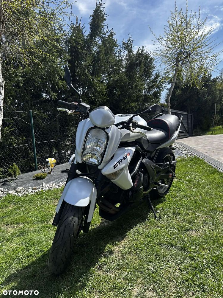 Kawasaki ER - 6