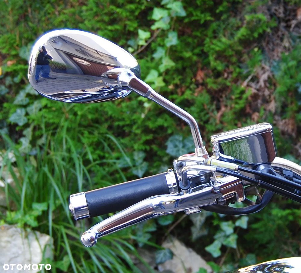Yamaha Road Star - 16