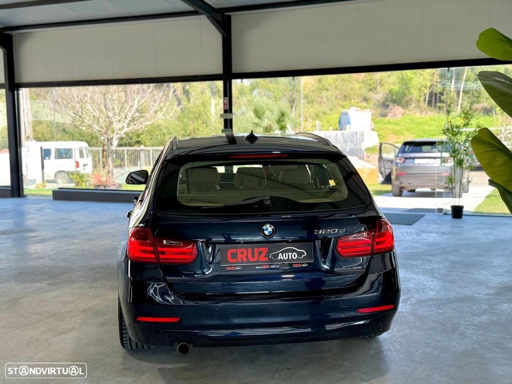 BMW 320 d Line Luxury - 10