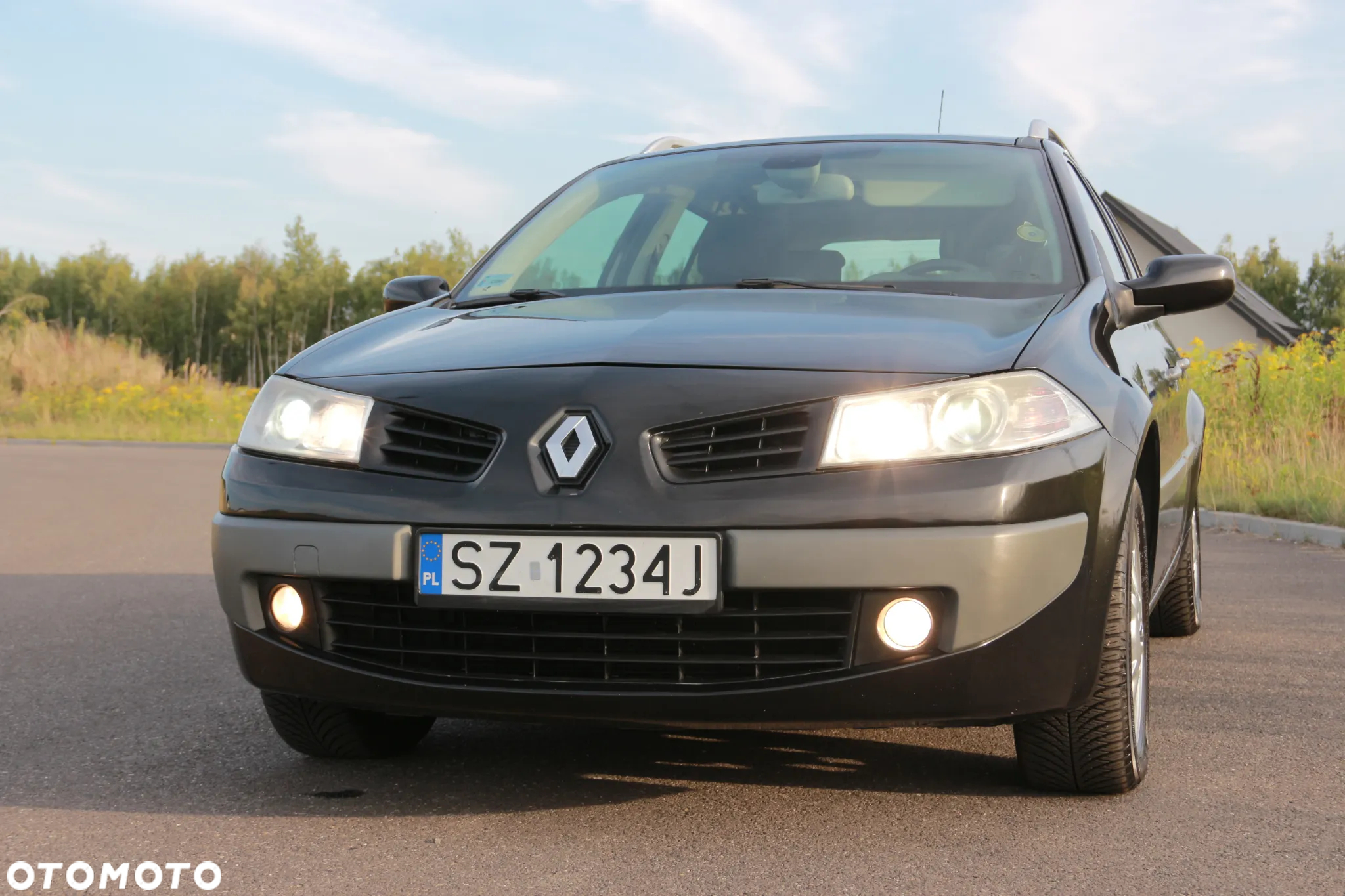 Renault Megane 1.6 Grandtour Exception - 6