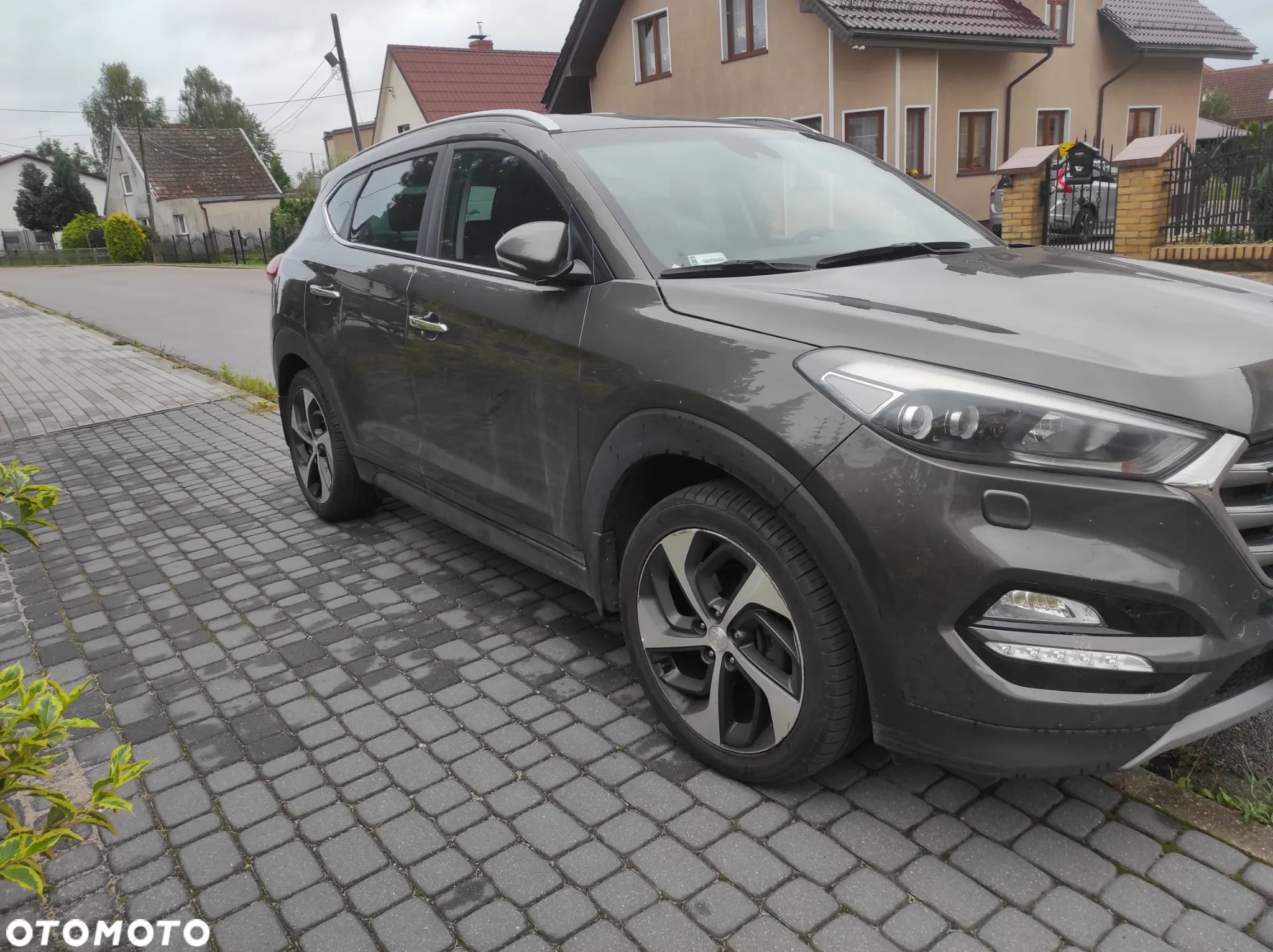 Hyundai Tucson 2.0 CRDI BlueDrive Comfort 2WD - 1