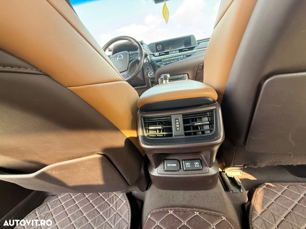 Lexus Seria ES 300h Executive - 20