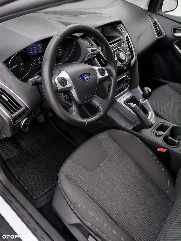 Ford Focus - 7