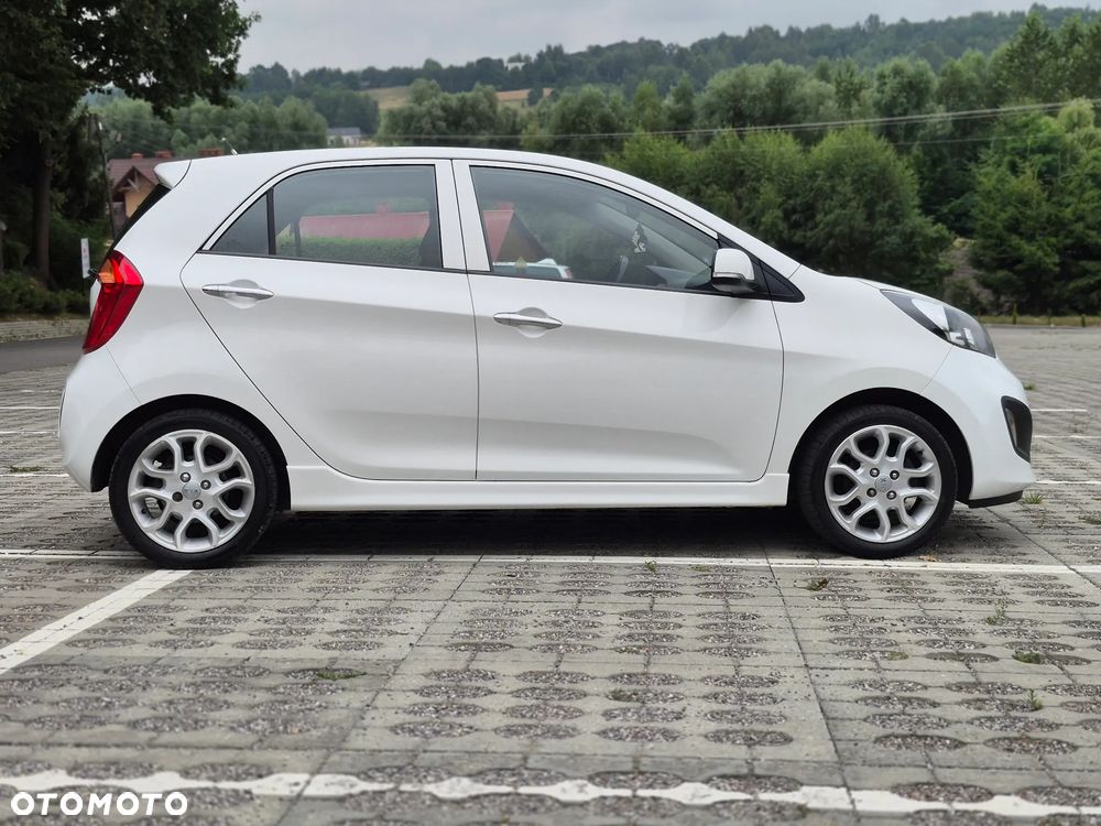 Kia Picanto 1.2 L - 8