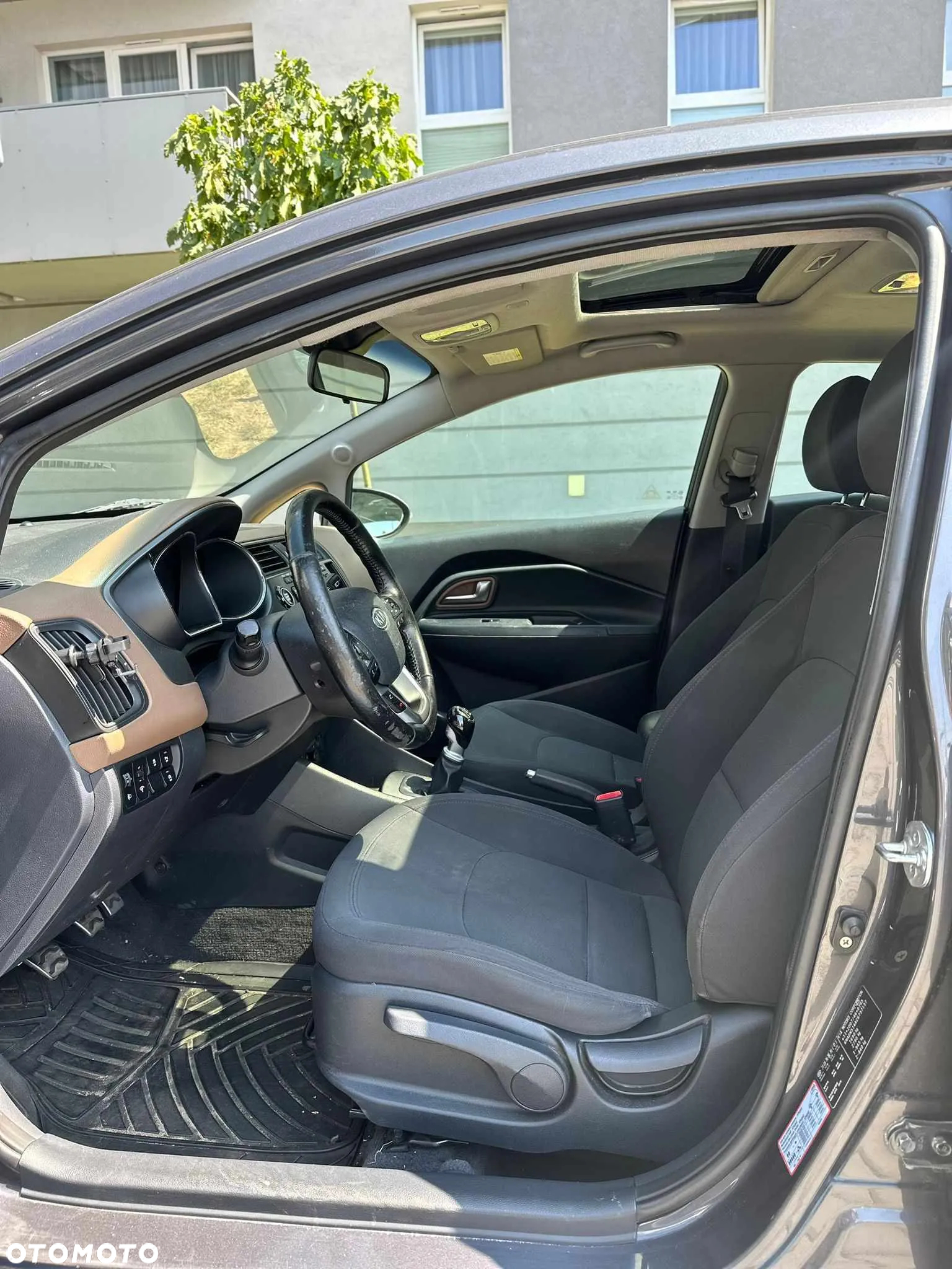 Kia Rio 1.4 CRDi 90 Platinum Edition - 5