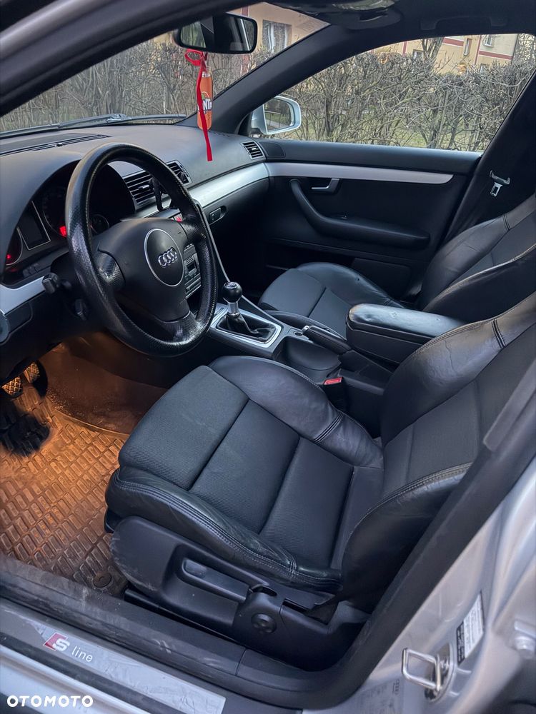 Audi A4 Limousine 1.8T - 8