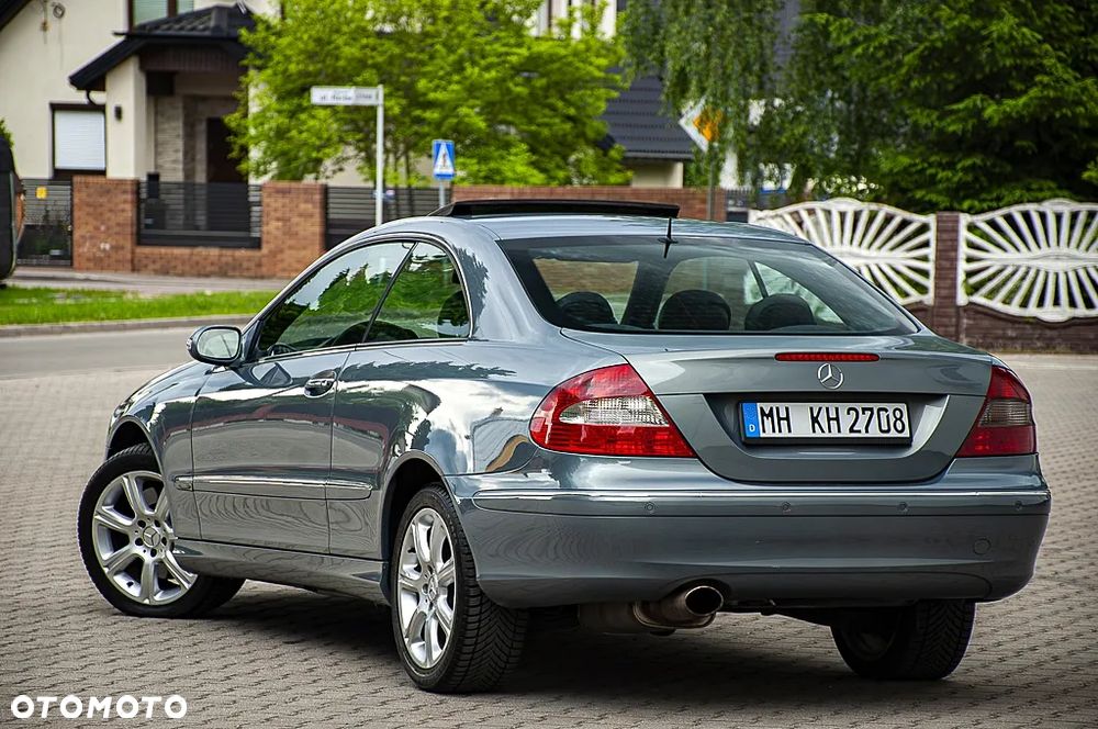 Mercedes-Benz CLK 320 CDI 7G-TRONIC Avantgarde - 8