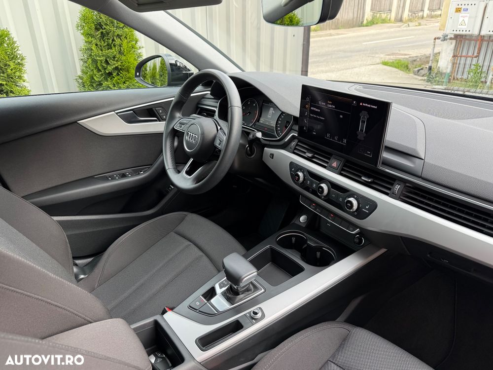 Audi A4 35 TDI S tronic MHEV Basic - 15