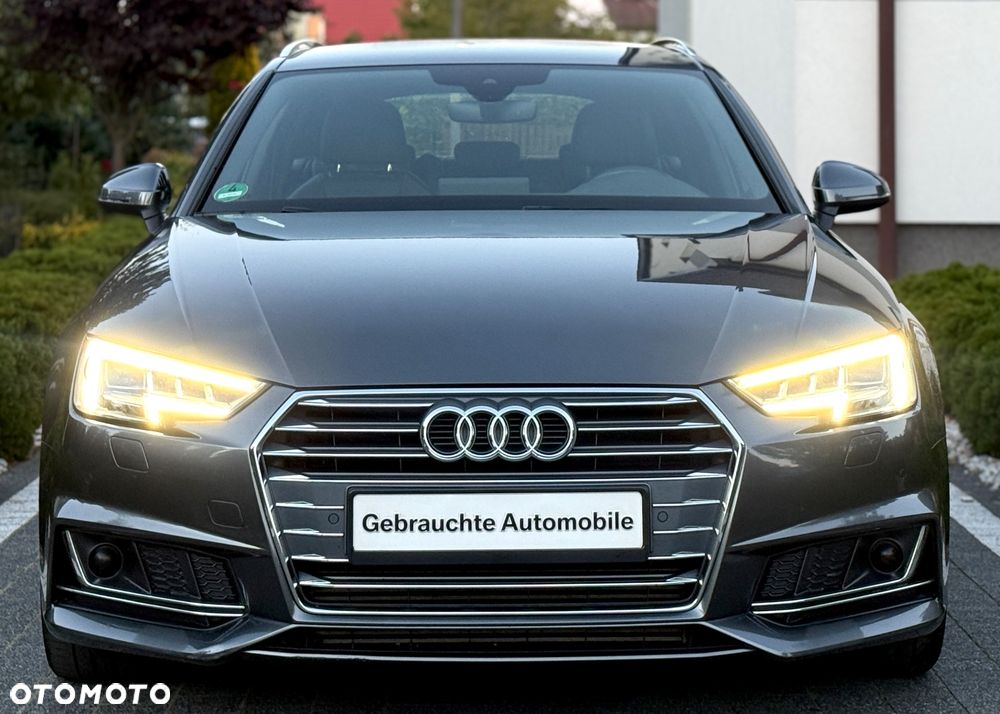 Audi A4 Avant 40 TFSI S tronic S line - 2