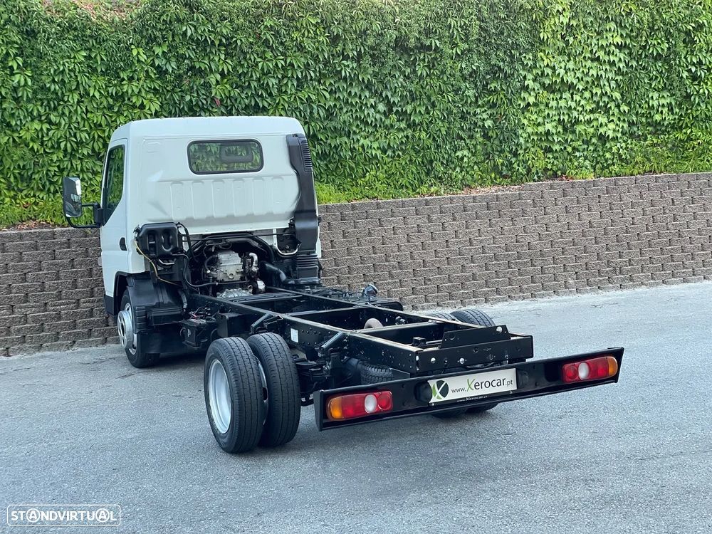 Mitsubishi Canter 3S13 - 5