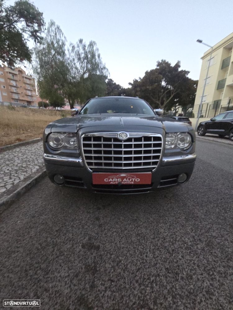 Chrysler 300 C Touring 3.0 CRD - 37